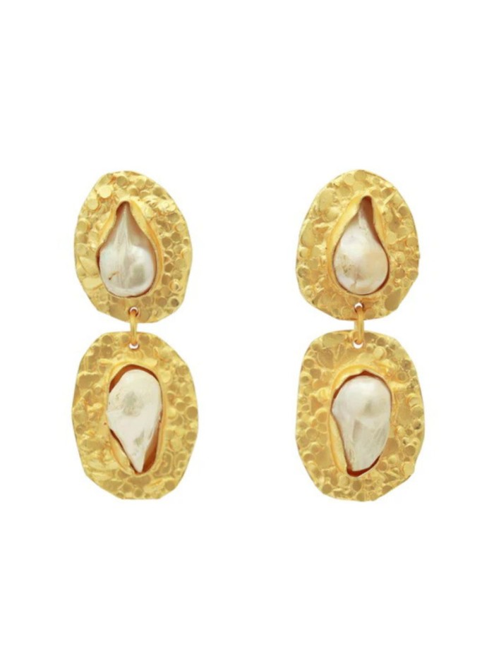 Long golden pearl earrings