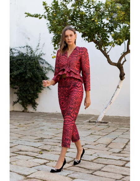 Pantalón recto midi con estampado de diseño