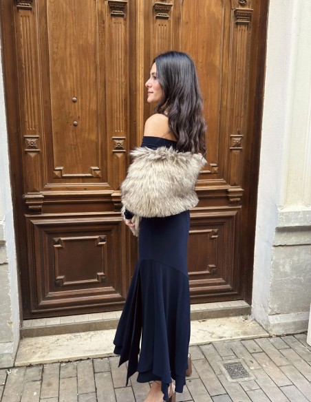 Robe de soirée midi avec encolure bateau et jupe asymétrique