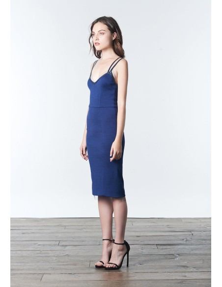 Robe de cocktail minimaliste bleue à double bretelle