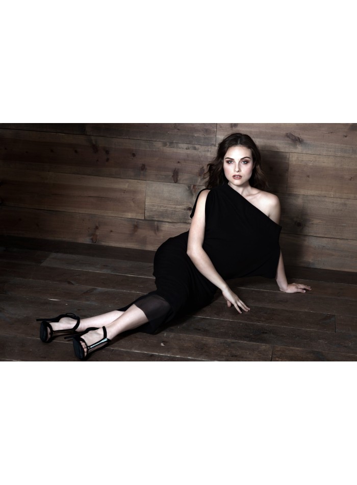 Robe de cocktail en maille avec encolure...