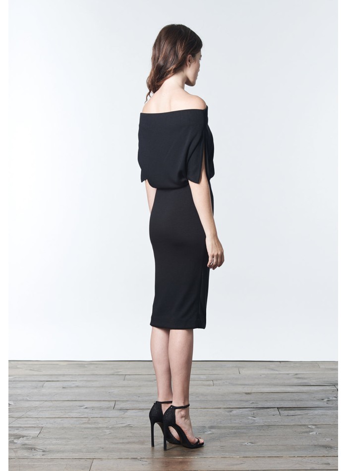 Robe de cocktail en maille avec encolure...