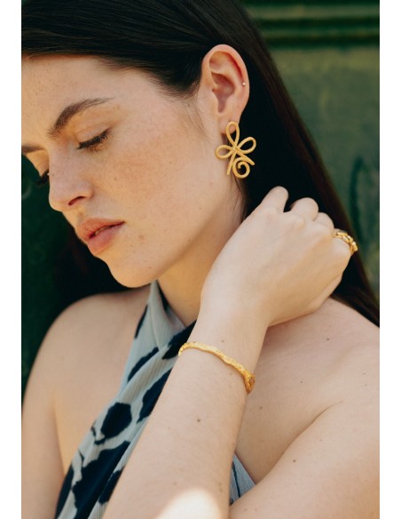 Pendientes Unconditional Love Dorado