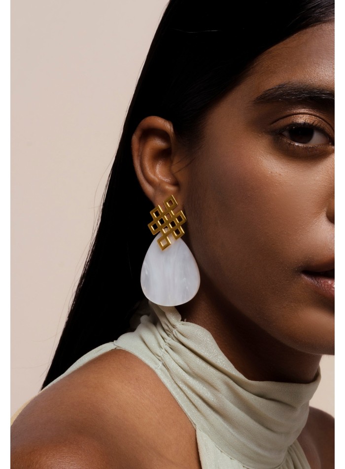 Pendientes Endless Knot Madreperla