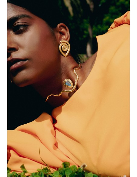 Choker Dorado con Piedra Semipreciosa Gris - Gratitude