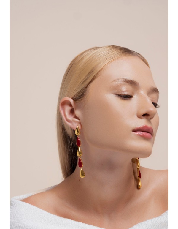 Boucles d'oreilles longues en grenat et plaqué or 2