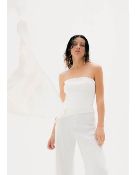 Long pearl earrings with knot