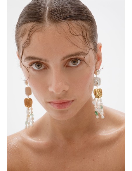 Longues boucles d'oreilles avec perles d'aguadulce