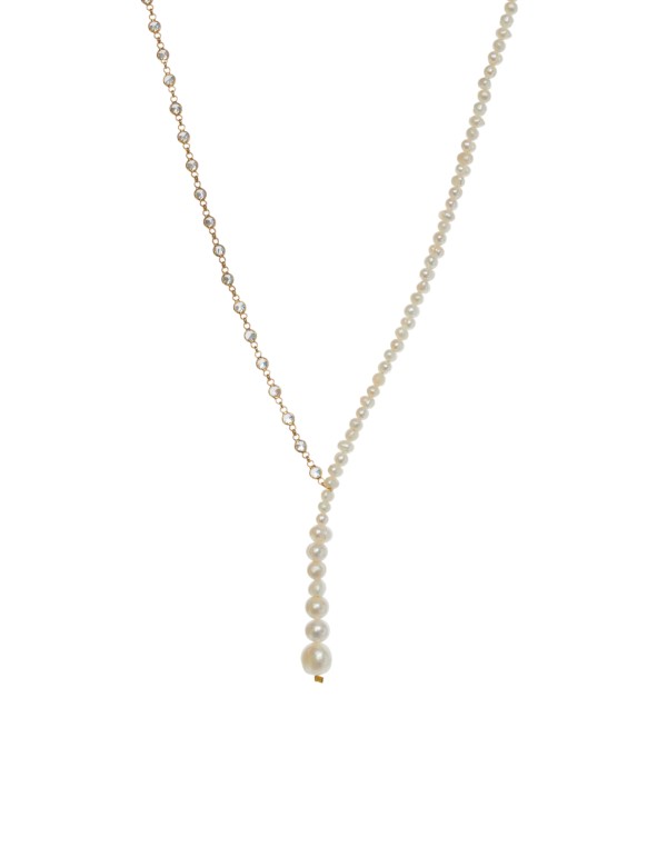 Sautoir avec perles et zirconias