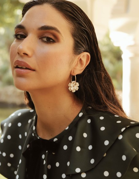 Boucles d'oreilles double fleur en céramique