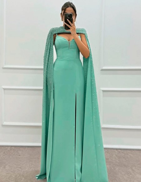 Vestido de fiesta largo de tirante fino con capa de pedrería