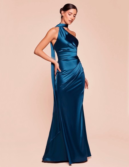 vestido satinado de fiesta, con escote asimétrico y estilo moderno vestido satinado de fiesta, con escote asimétrico y estilo moderno