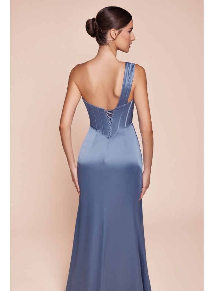 Longue robe de fête en satin avec décolleté en...