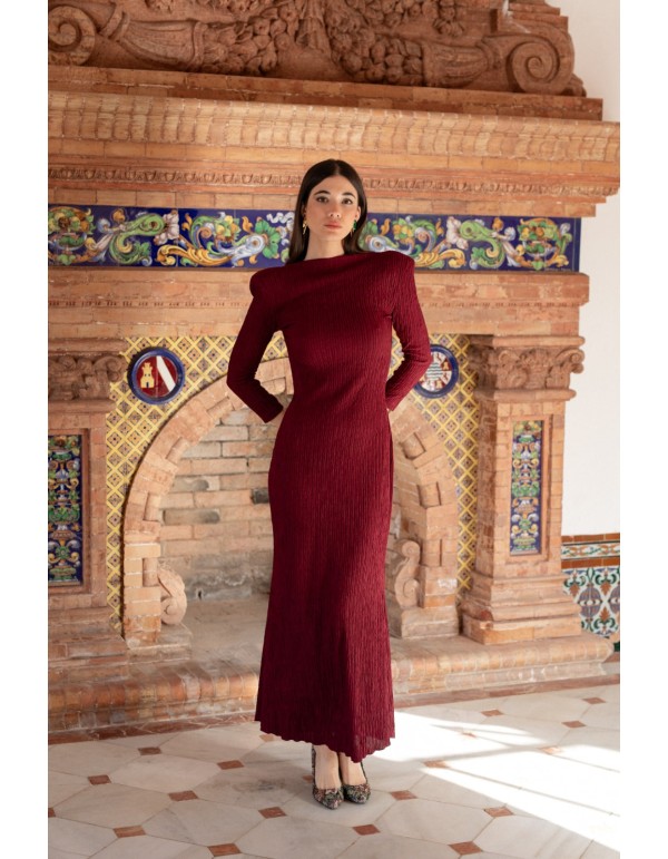 Maroon long dress with back neckline