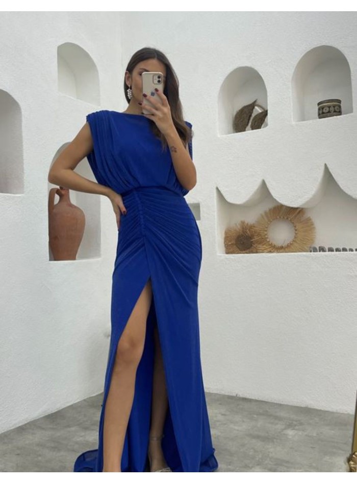Vestido de fiesta largo con escote cerrado y...