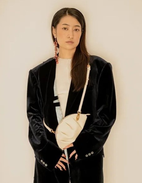 Mini sac à main ivoire en forme de gyoza