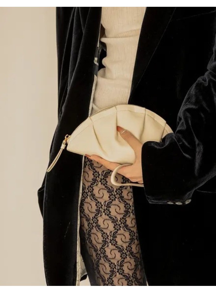 Mini sac à main ivoire en forme de gyoza