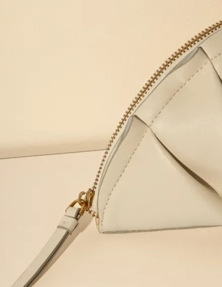 Bolso mini de mano marfil en forma de gyoza - para bodas y ocasiones especiales Bolso mini de mano marfil en forma de gyoza - para bodas y ocasiones especiales