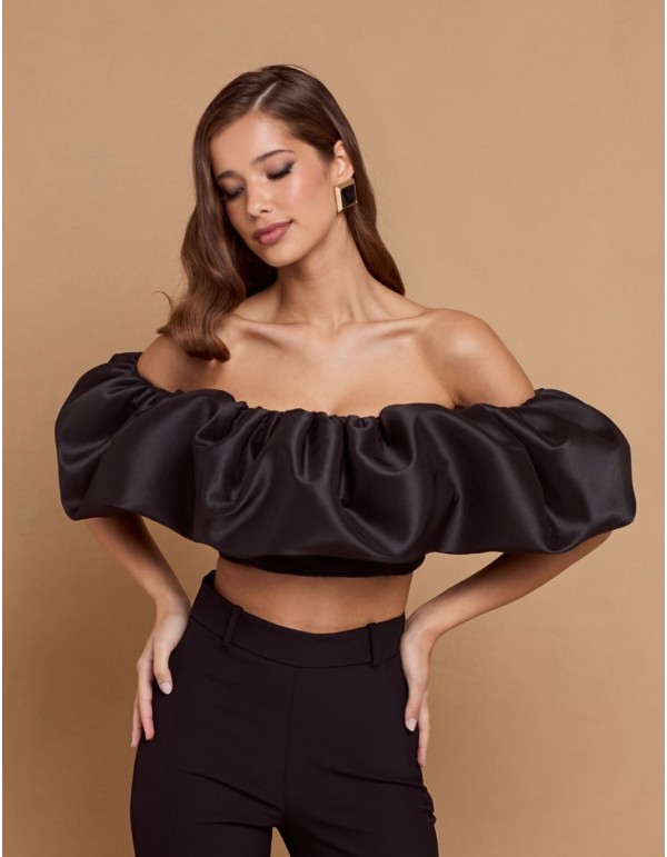 Top de fiesta negro con maxi volante bandeau 2