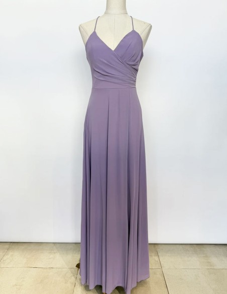 Robe de soirée longue avec un dos ouvert