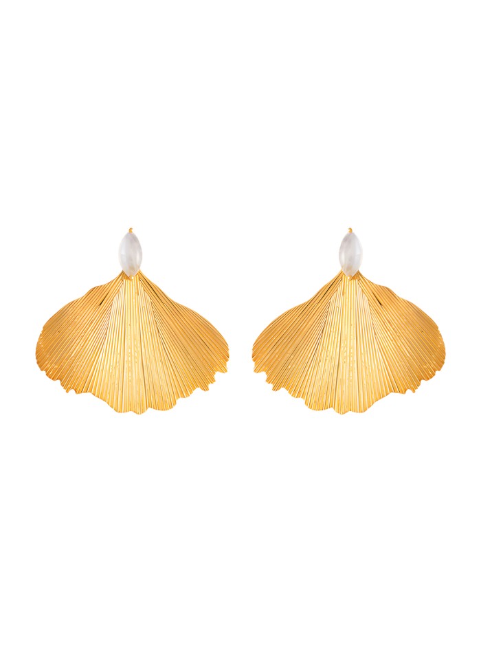 Boucles d'oreilles plaquées or en forme de feuille