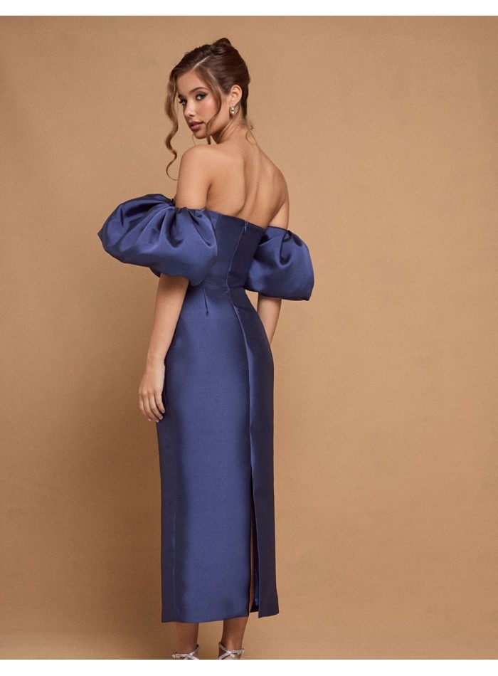 Robe de soirée midi bleue à encolure volantée