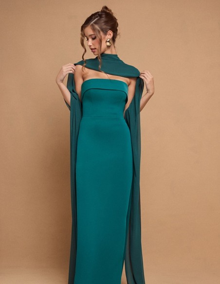 Vestido largo palabra de honor con capa verde esmeralda