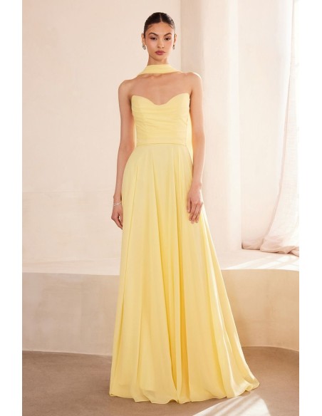 Vestido de invitada largo palabra de honor con falda de vuelo y chal a conjunto, ideal para bodas y eventos especiales. Vestido de invitada largo palabra de honor con falda de vuelo y chal a conjunto, ideal para bodas y eventos especiales.