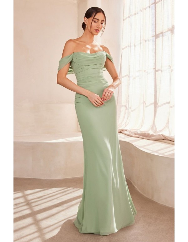 Robe de soirée longue avec encolure bandeau drapée