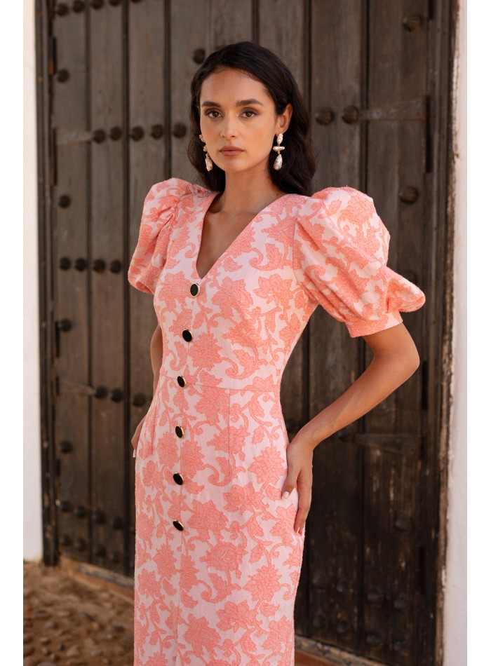 Robe de cocktail en jacquard floral saumoné