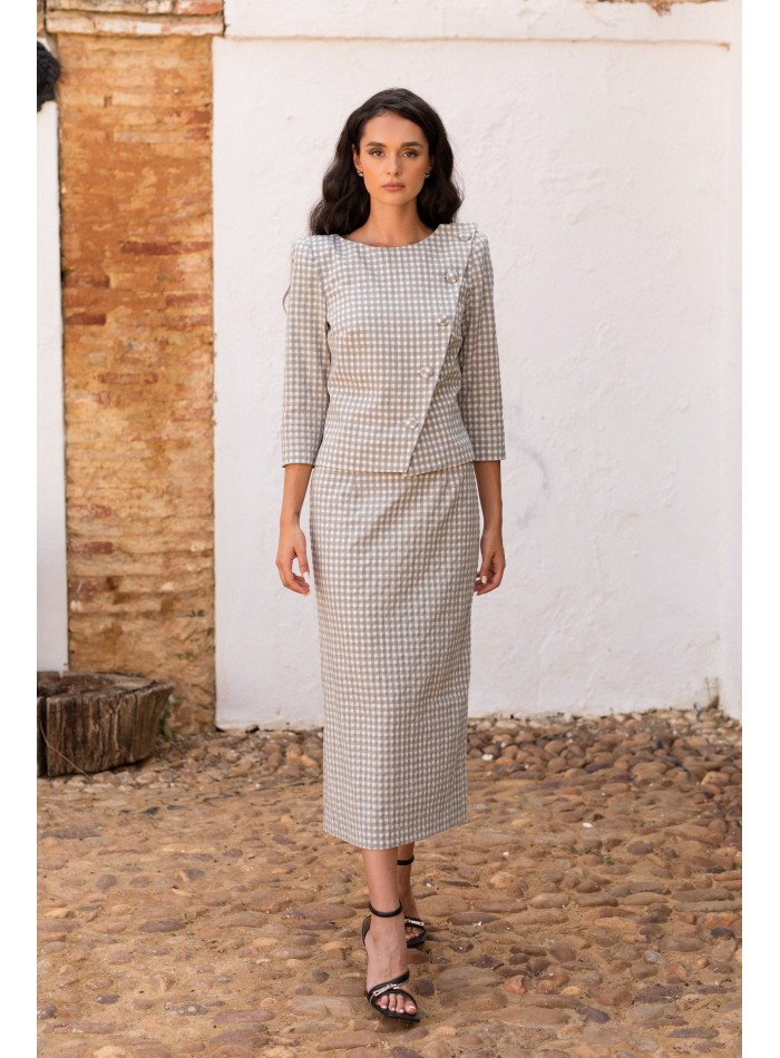 Two-piece gray vichy long-sleeved ensemble