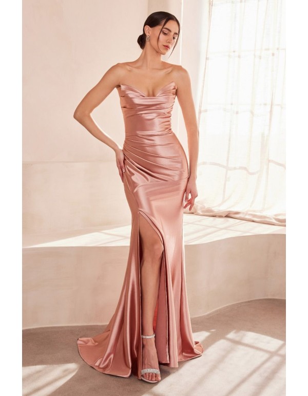 Vestido de invitada largo palabra de honor con escote corazón satinado rosa