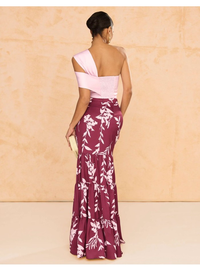 Long skirt with floral print and ruffle details