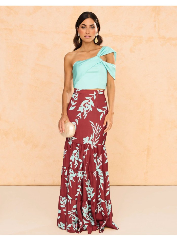 Top de fiesta corto asimétrico para eventos