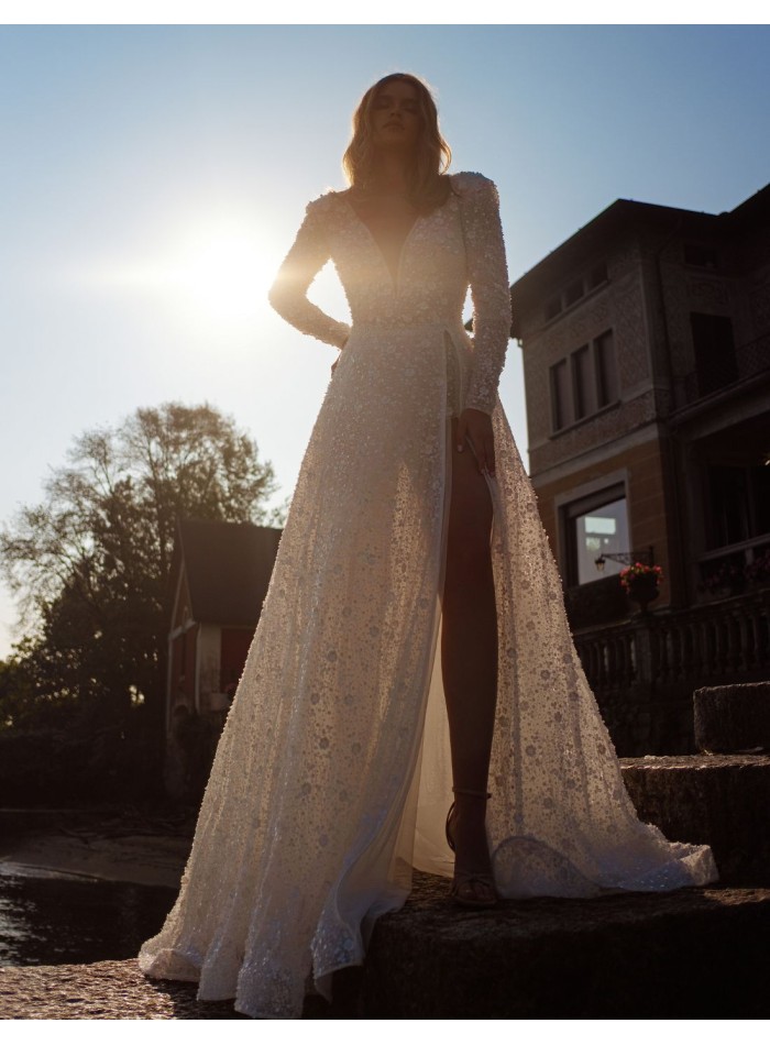 Robe de mariée en dentelle ivoire avec...