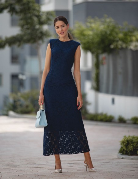 Vestido midi azul marino con hombreras para graduaciones Vestido midi azul marino con hombreras para graduaciones