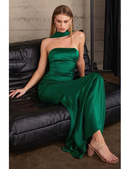 Fitted strapless ball gown with matching shawl