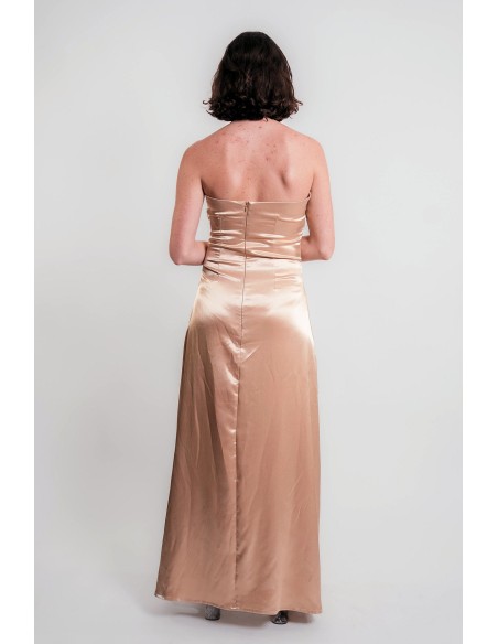 Robe longue à bretelles en satin doré