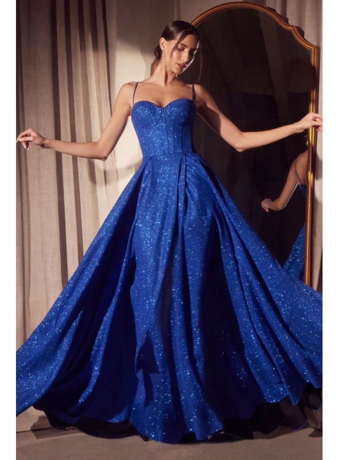 Robe de soirée en tissu brillant avec corsage et jupe flottante