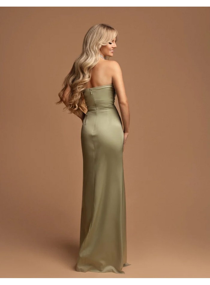 Long gown with halter halter neckline with rhinestones