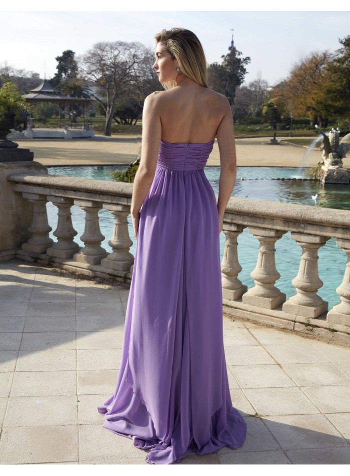 Vestido de fiesta largo con escote multiposición y tejido fluído morado