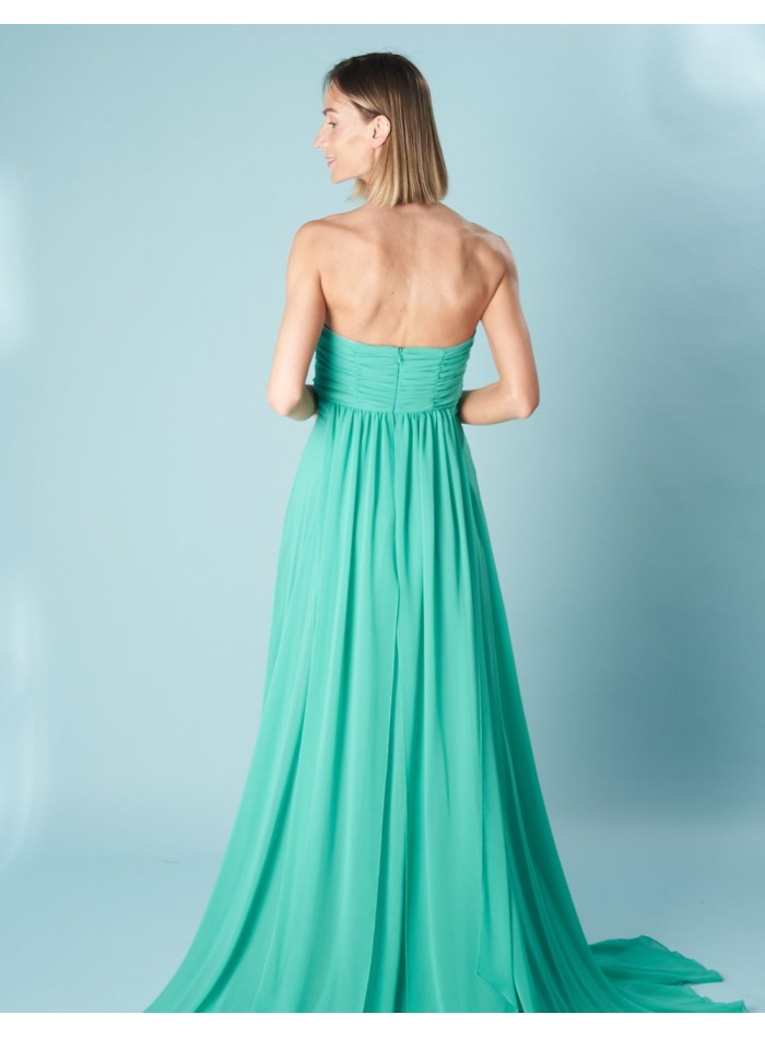 Robe de soirée longue avec encolure...