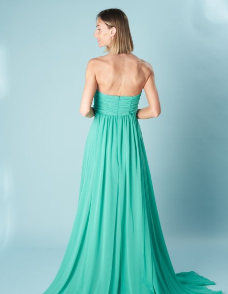 Long party dress with multi-position neckline and flowing fabric