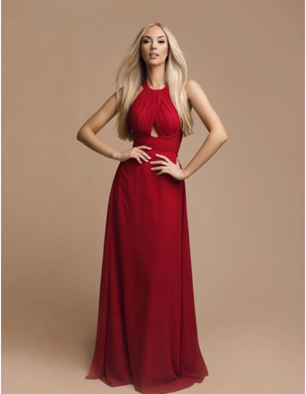 Robe longue d'invité en rouge avec une fente à la poitrine