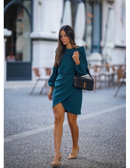 Robe courte verte à manches longues