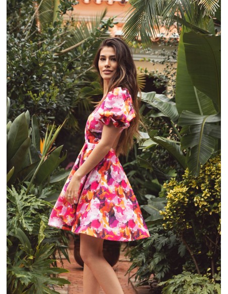 Printed short dress with open back