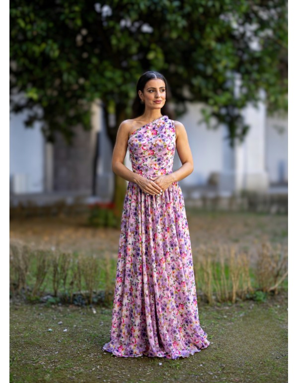 Robe longue drapée imprimée avec encolure asymétrique