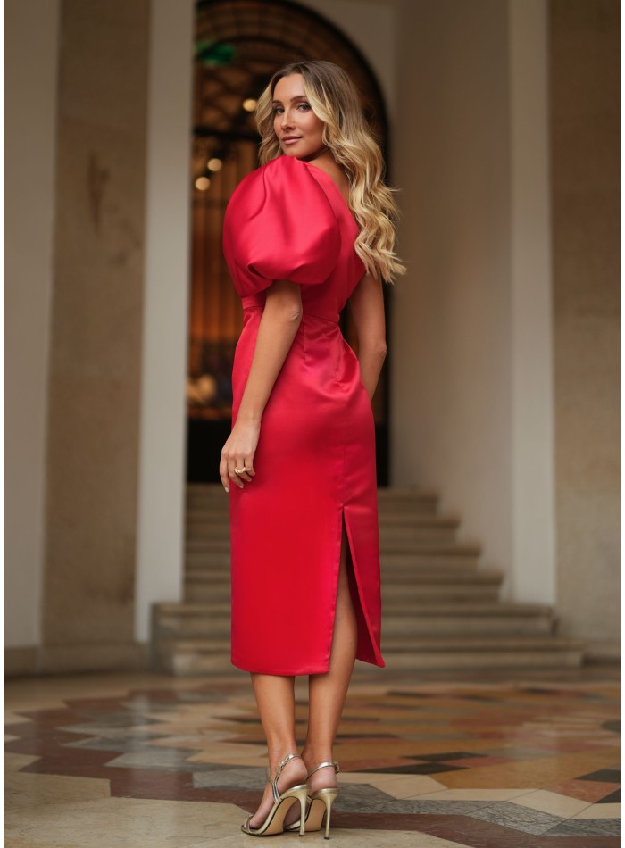 Vestido midi rojo con manga abullonada