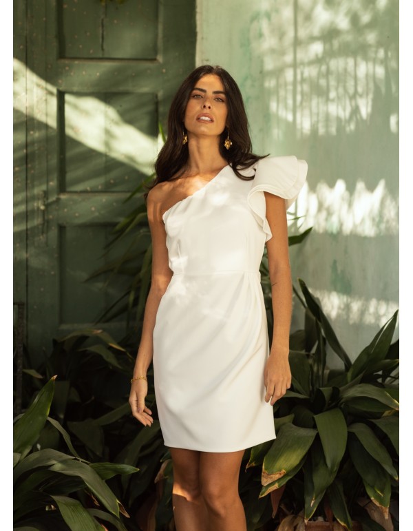 Short white dress with asymmetrical neckline 2