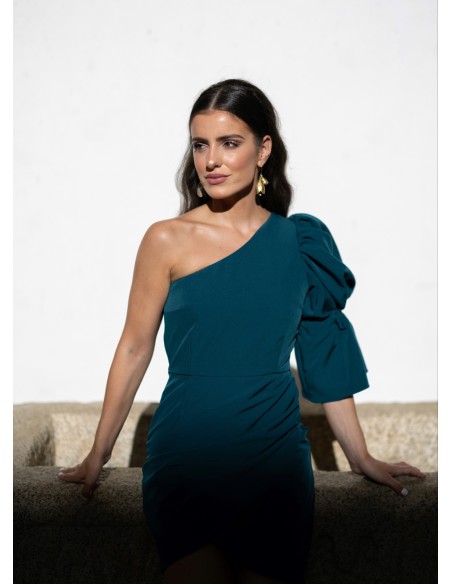 Short green dress with asymmetrical neckline